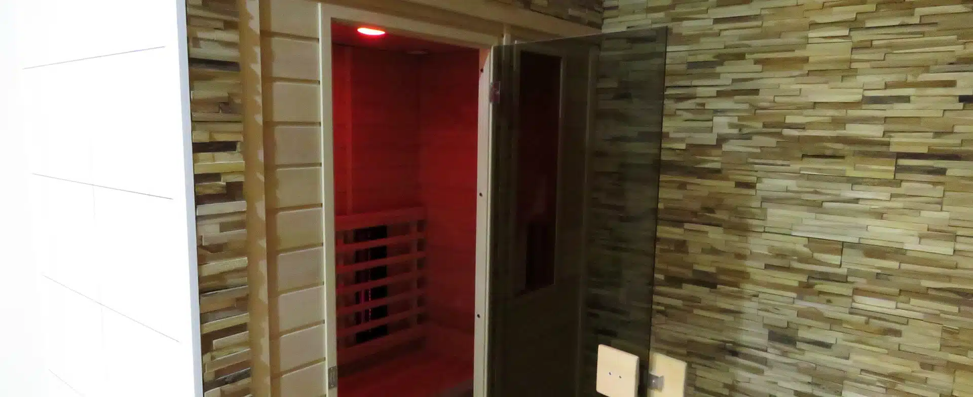 Infrarood sauna in een privé wellness